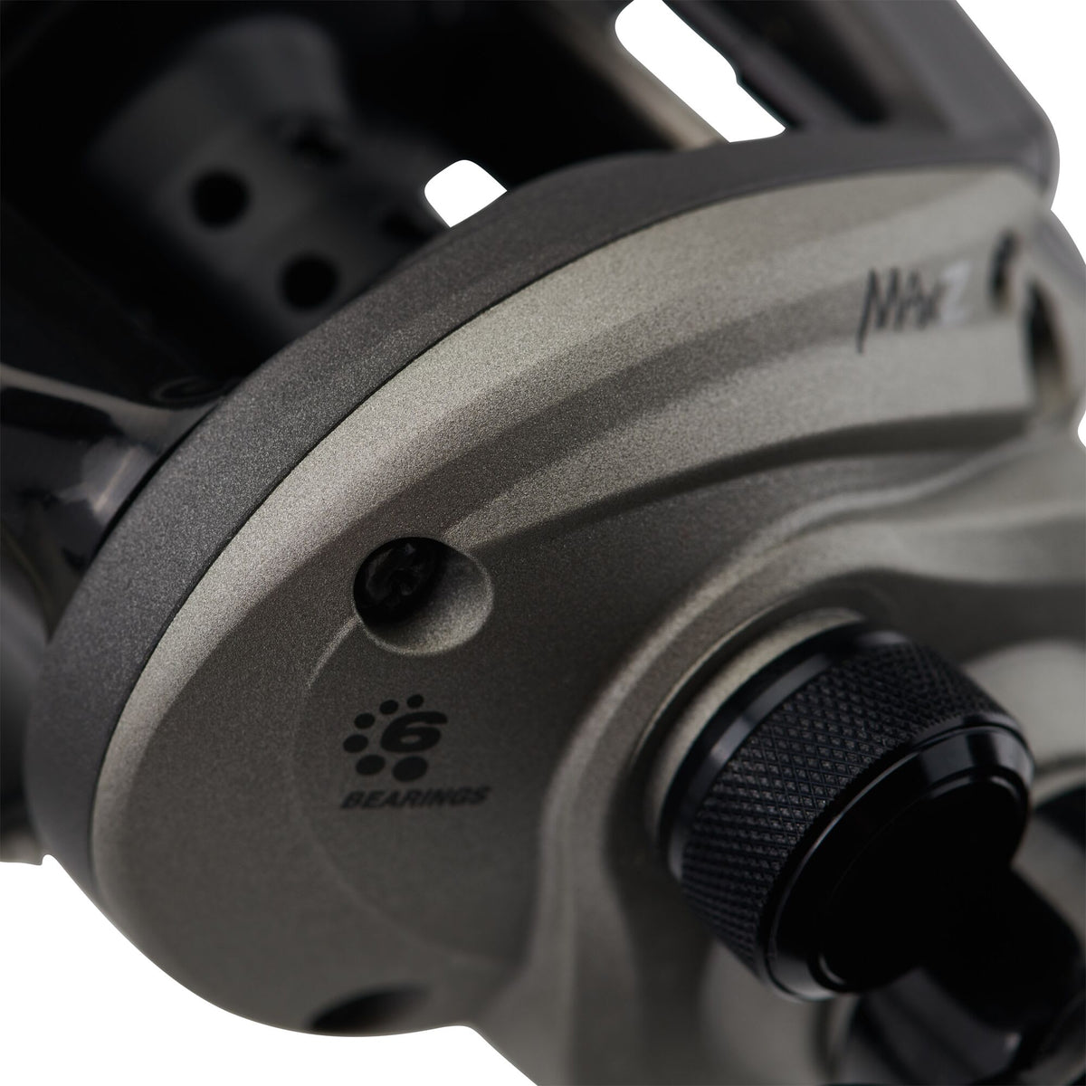 Max™ Z Low Profile Baitcast Reel